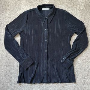Abercrombie & Fitch Plisse Black Button Down Shirt